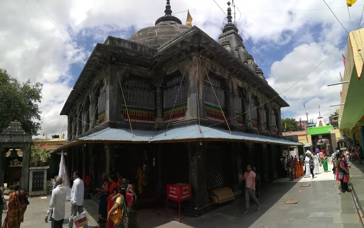 Shri Vishnupad Mandir